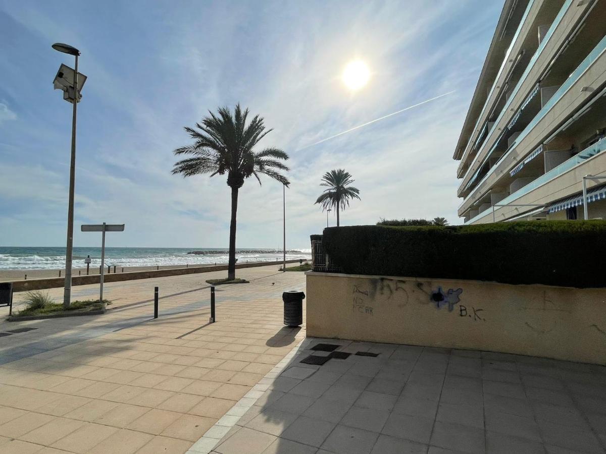 Cunit Beach 外观 照片